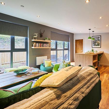 Host & Stay - Forest Green Lodge Alnwick Exteriör bild